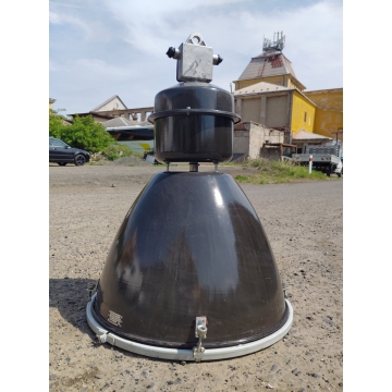 Stará industriální lampa